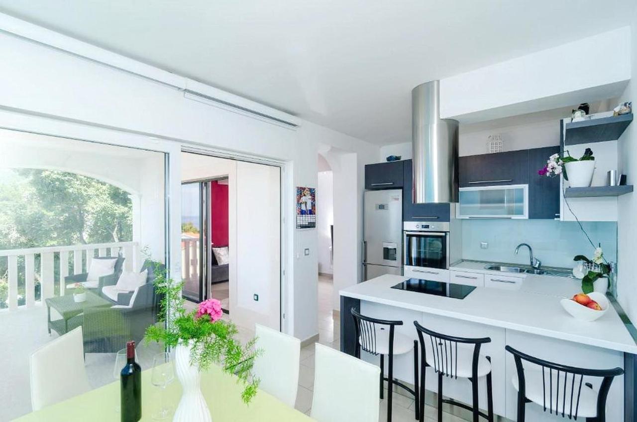 Apartments Villa Bella Vista Gornji Dingac Экстерьер фото